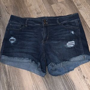 Women’s jean shorts